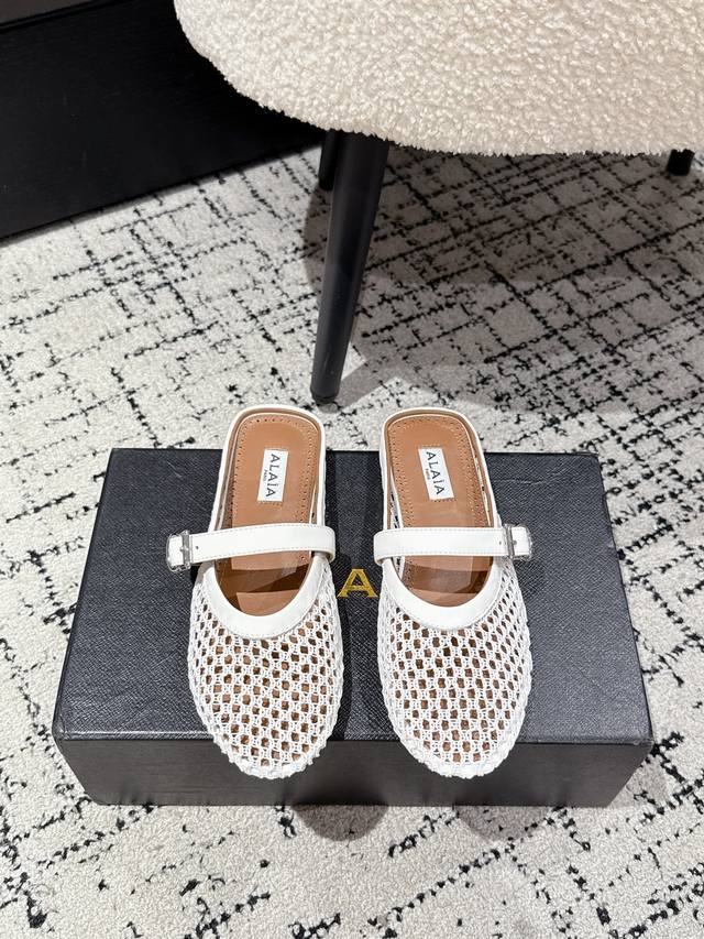 Top version Alaia 25Ss catwalk flat mesh slippers are popular all over the world