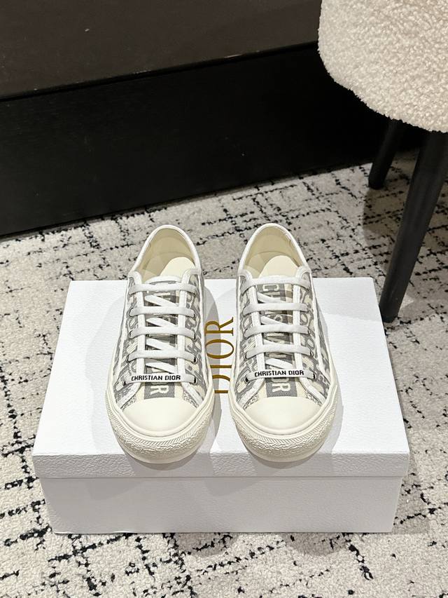 Top version Dior 25 Walk'N series old flower embroidered thick-soled canvas sho