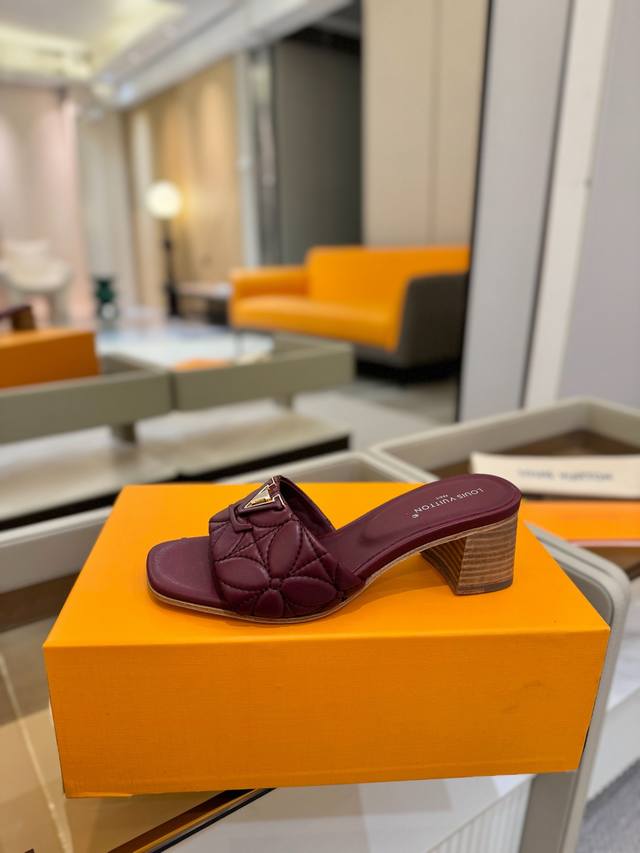 Price P: Purchasing level, Louis Vuitton 2025 official website series slippers!