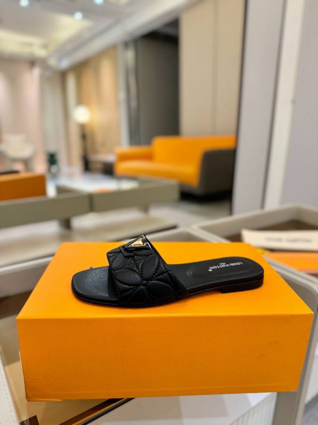 Price P: Purchasing level, Louis Vuitton 2025 official website series slippers!
