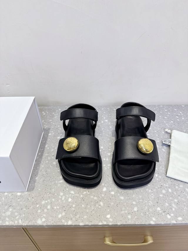 Loewe 25Sz new spring and summer Velcro sandals The most commonly worn sandals i
