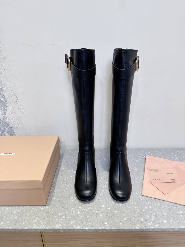 Miumiu Miu Miu 25Ss autumn and winter new retro thick-heeled boots The catwalk s