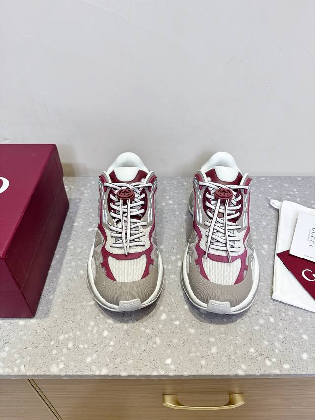 Gucci Gucci 25Ss new couple style retro sneakers dad shoes This Gucci 2.0 reinte
