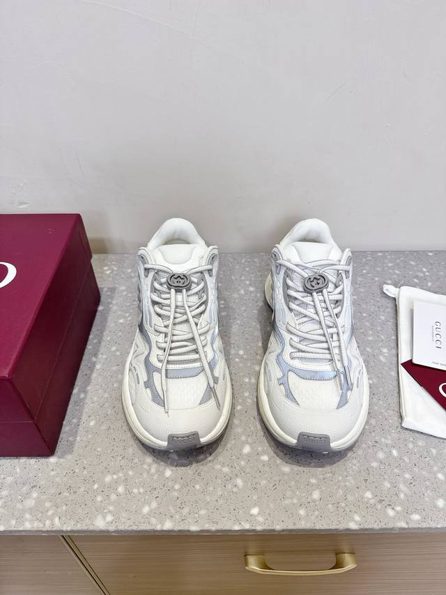 Gucci Gucci 25Ss new couple style retro sneakers dad shoes This Gucci 2.0 reinte