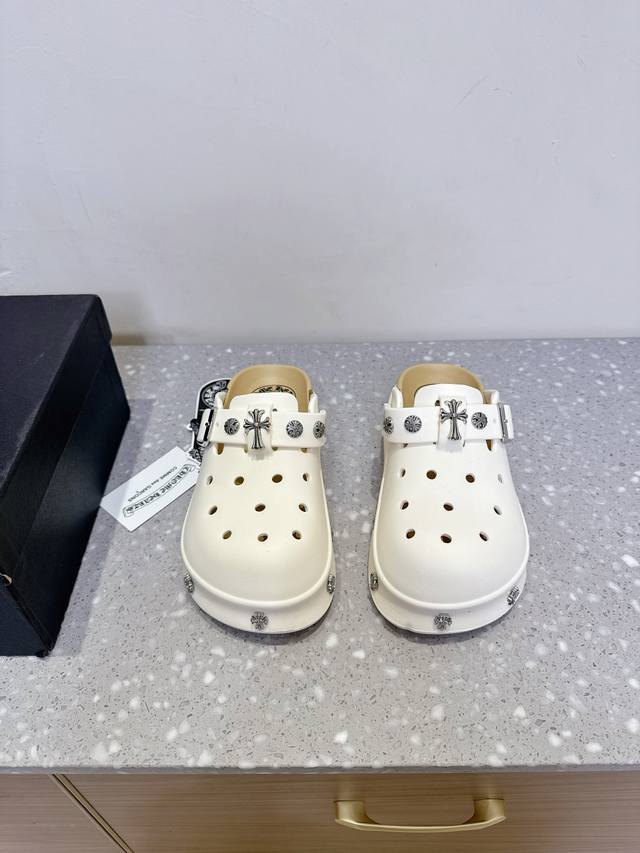 Chrome Hearts 25Ss new hole open toe slippers I searched for a long time before