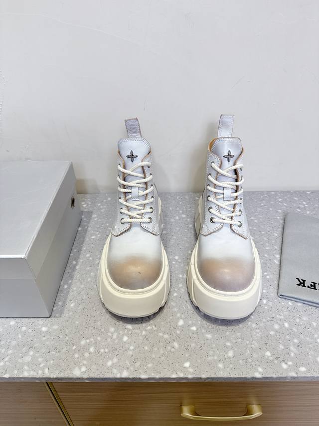 Smfk Niche fashion brand 25Ss new hot-selling thick-soled casual shoes Martin bo