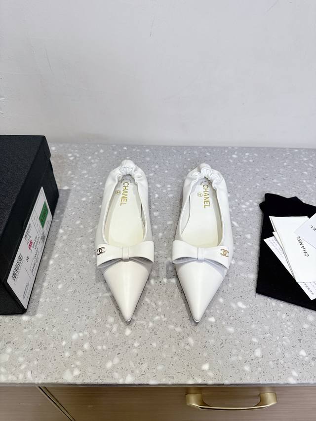 Chanel Xiaoxiang 25Ss spring and summer new bow-knot pointed shoes I call this p