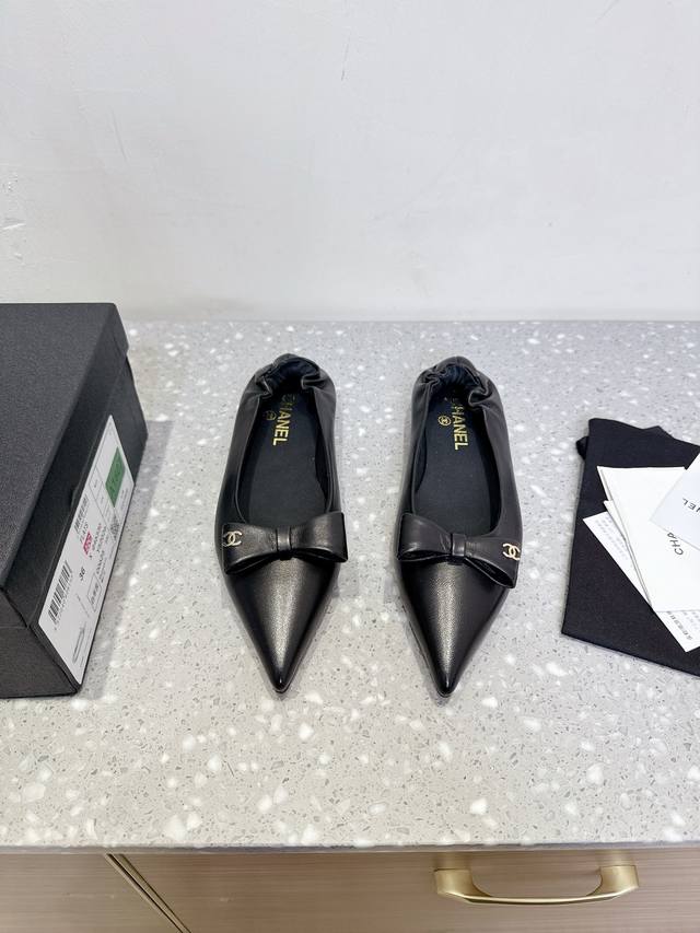 Chanel Xiaoxiang 25Ss spring and summer new bow-knot pointed shoes I call this p
