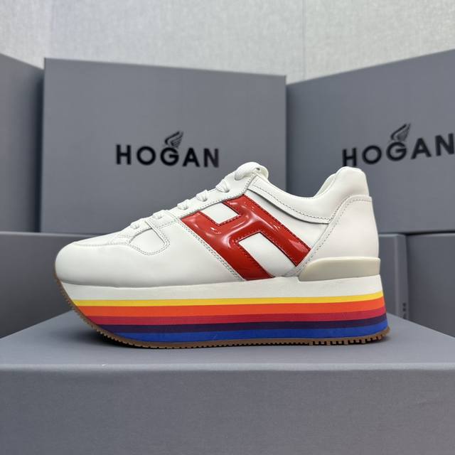Hogan top version!! resort series new top version is now on sale. The top versio