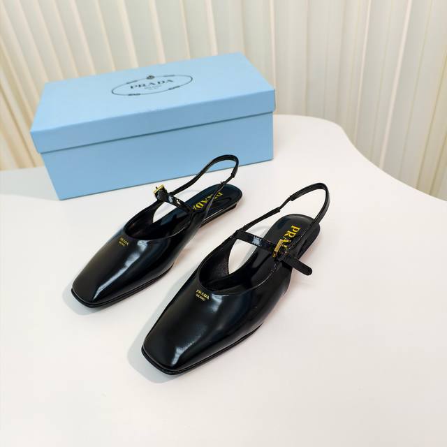 Original development and purchasing level Prada 25Ss spring and summer new flat