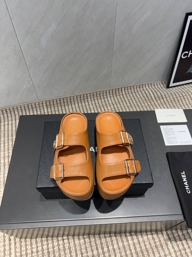 Factory: Exclusive top version Chane*L Xiaoxiang 2025Vs hot-selling sandals ser
