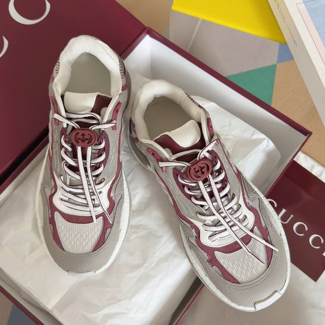 Top version: Couples' style Gucci 2.0 sneakers couples' retro casual shoes runn