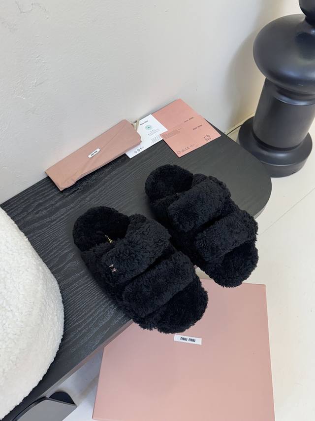 Miumiu Miu Miu's latest hot fur slippers Original mold last, ultimate 1:1 shape