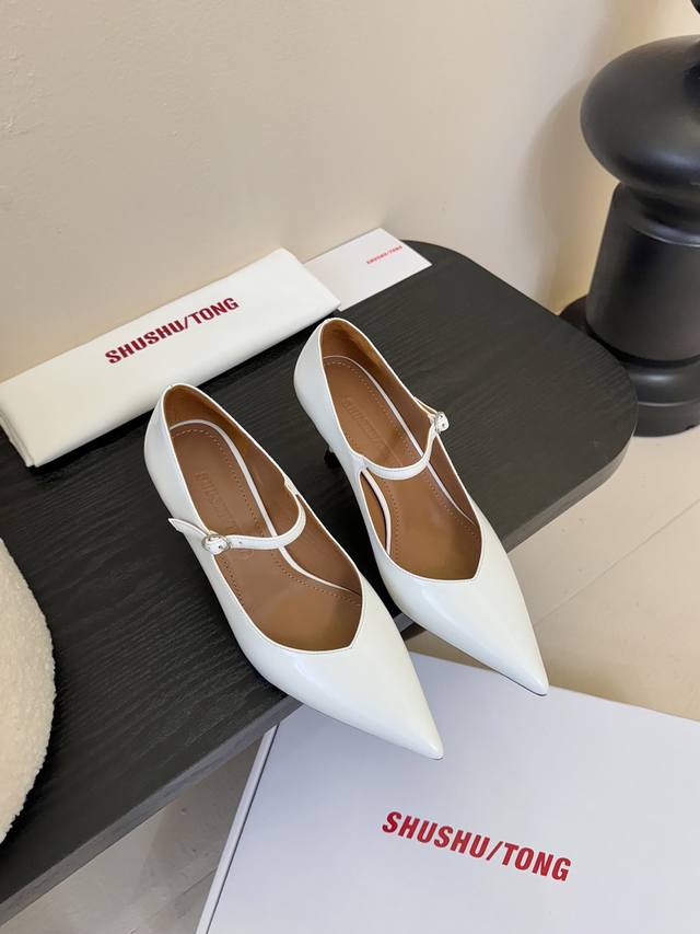 Shushutong 25Ss pointed toe small heel Mary Jane shoes The fairy boots that have