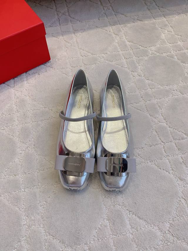 factory price P Ferragam* new Mary Jane ballet shoes are very exquisitely design