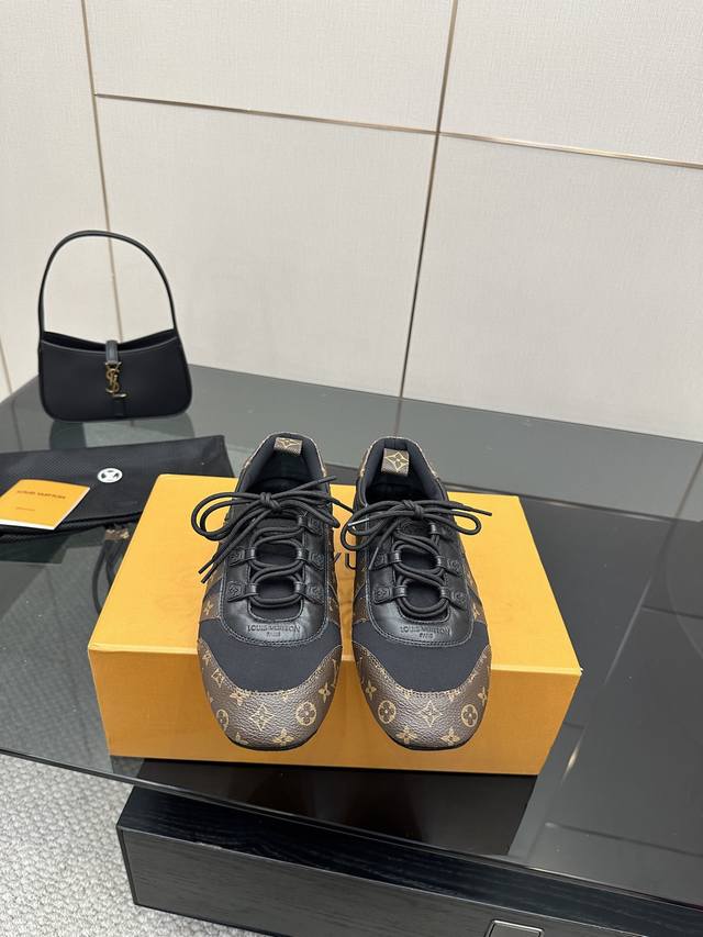 Lv Sneakerina Ballet Sneakers Lv Sneakerina German Training Shoes The same Lv Sn