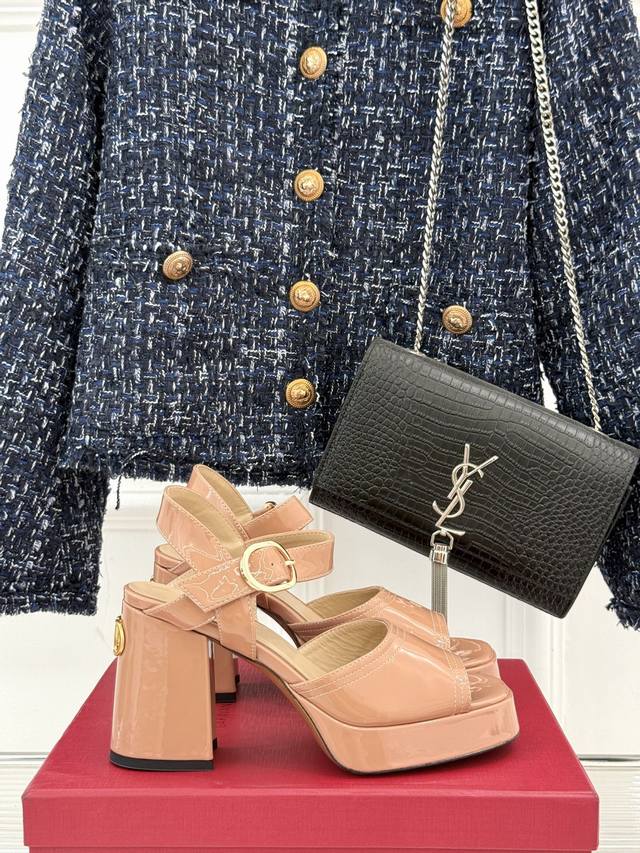 Factory price Valentino 25Ss Spring and Summer New waterproof platform high-hee