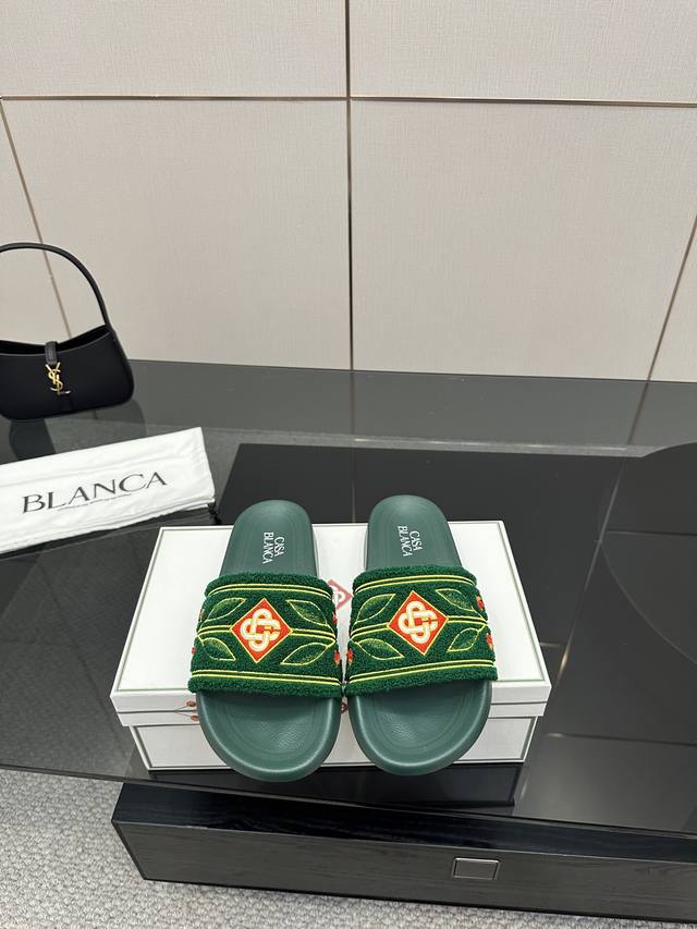 Casablanca Popular Slippers Casa Blanca Slippers from the Casablanca brand, Casa