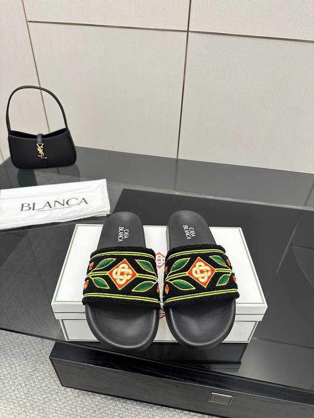 Casablanca Popular Slippers Casa Blanca Slippers from the Casablanca brand, Casa