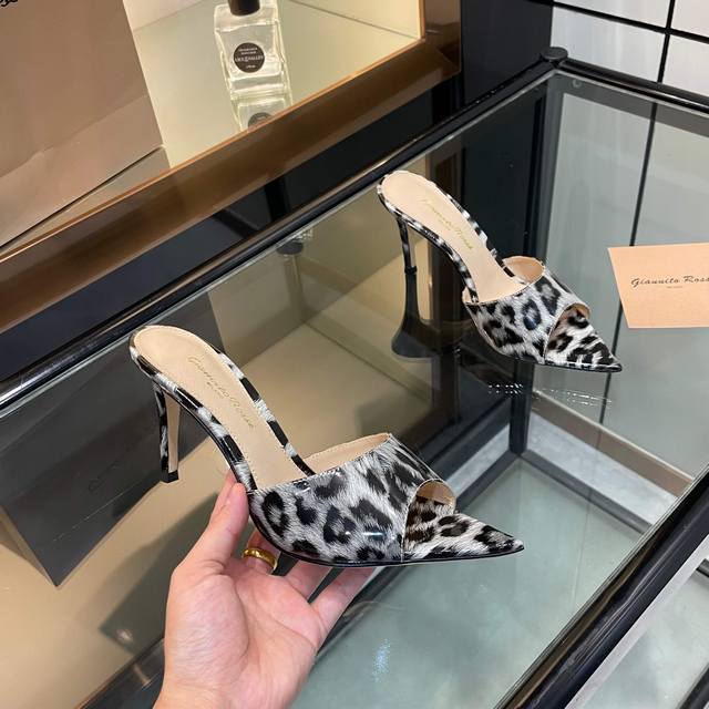 Gianvito Rossi 2025 new slippers Original development Top version Purchasing qua
