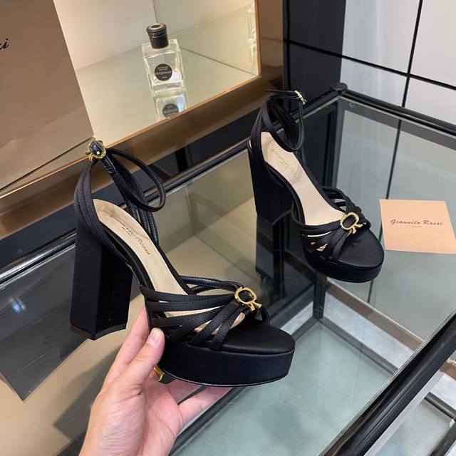 Gianvito Rossi 2025 new sandals Original development Top version Purchasing qual