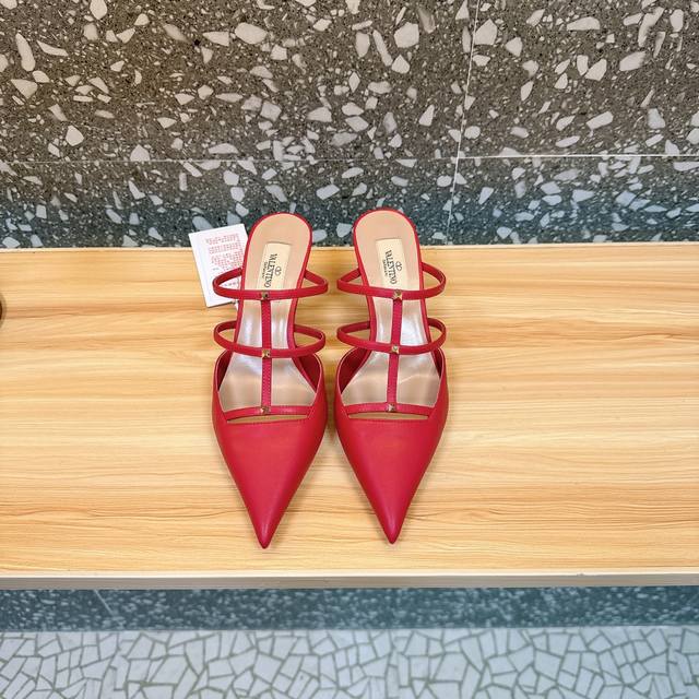 Valentino Valentino's hottest new product The new mules are so comfortable to we