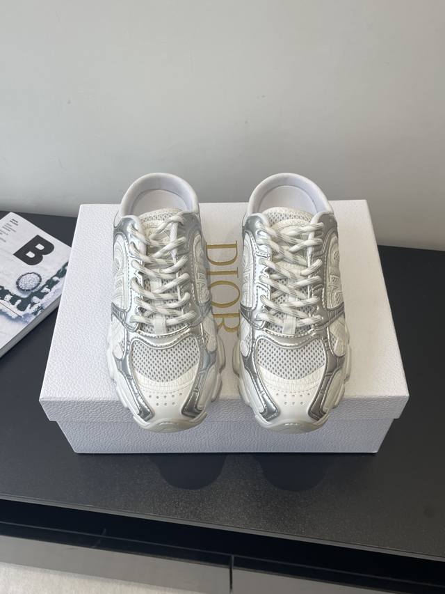 Dior Dior's new casual half-slip sneakers, dad shoes Dior's early autumn new sne