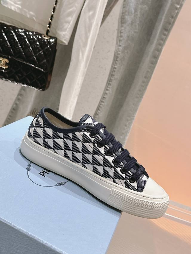 Top quality new product, first release, original shoe shape, perfect details, s