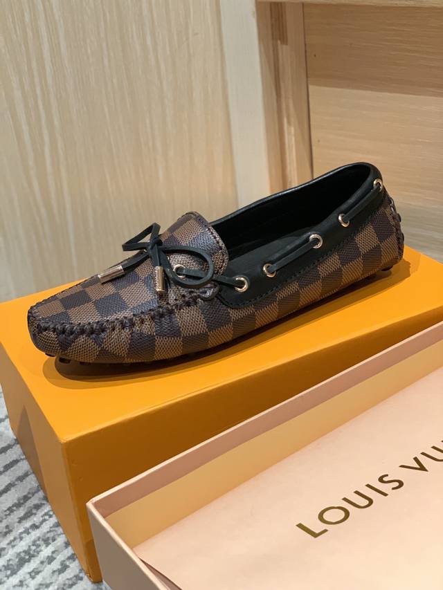 Top quality counter classic interpretation of old flower casual shoes Old flower