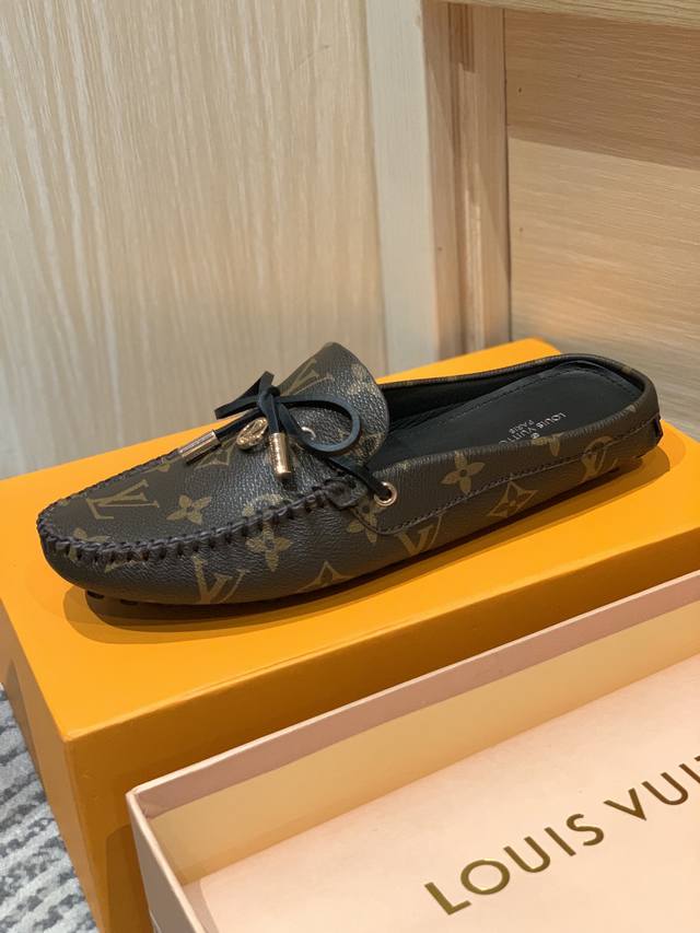 Top quality counter classic interpretation of old flower closed toe slippers Old