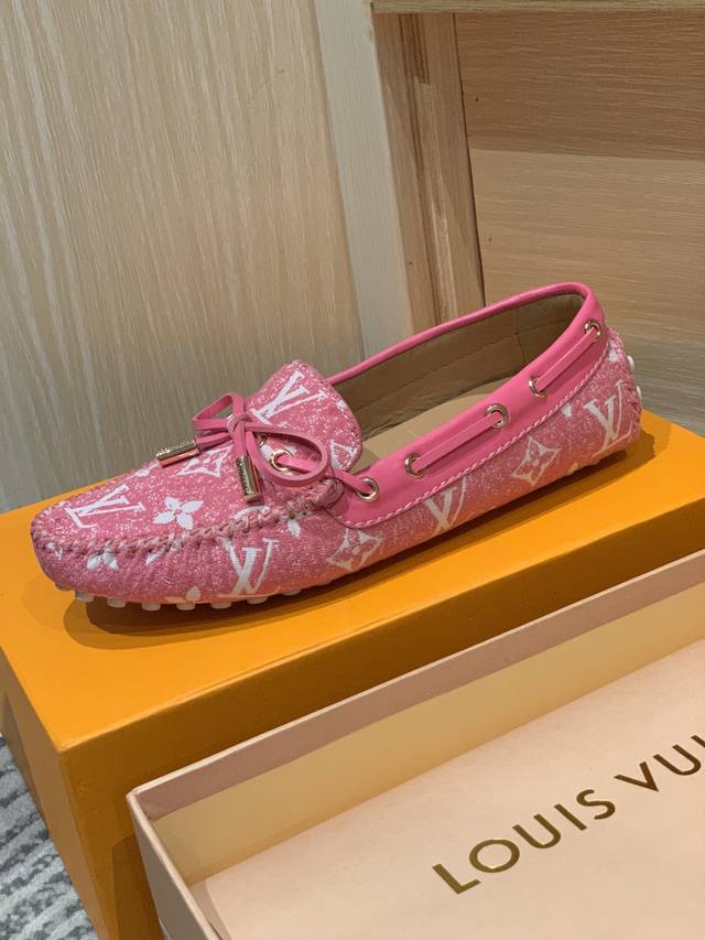 Top quality counter classic interpretation of old flower casual shoes Old flower