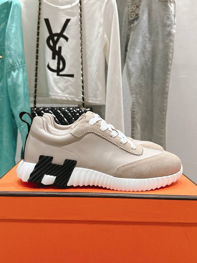 Ladies and Men's Herm