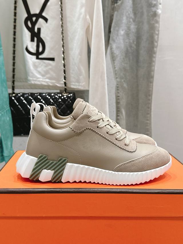Ladies and Men's Herm