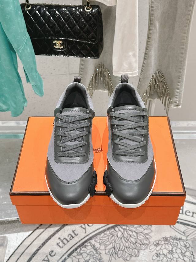 Ladies and Men's Herm