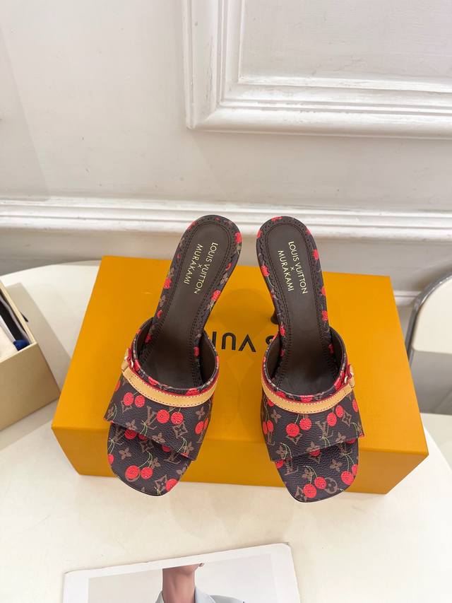 Lv Louis Vuitton 25 2025 Spring and Summer new top version original version cons