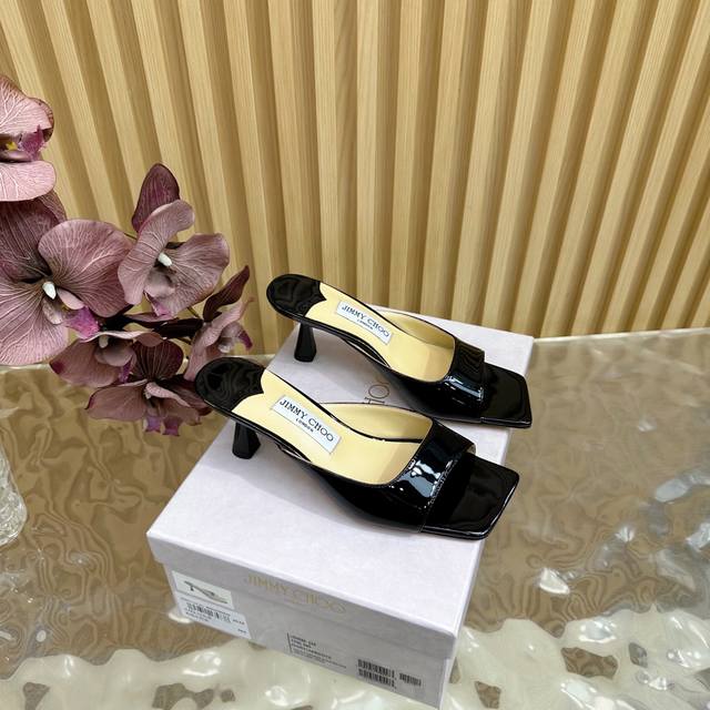 High version Jimmy Choo fish mouth cat heel slippers The best companion for you