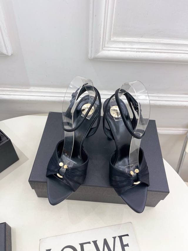Sain*Laurent Saint Laurent 2025 Spring and Summer New Metal Buckle High Heel San