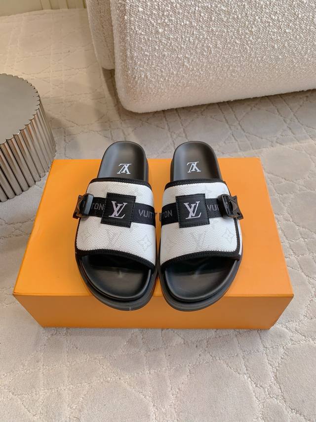 Factory price P Men's Louis Vuitt* Classic men's presbyopic beach slippers Velc