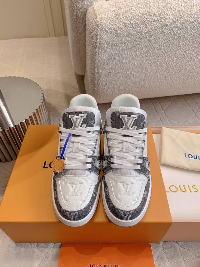 factory price P pink only women's size Louis Vuitto*classic Trainer series sneak