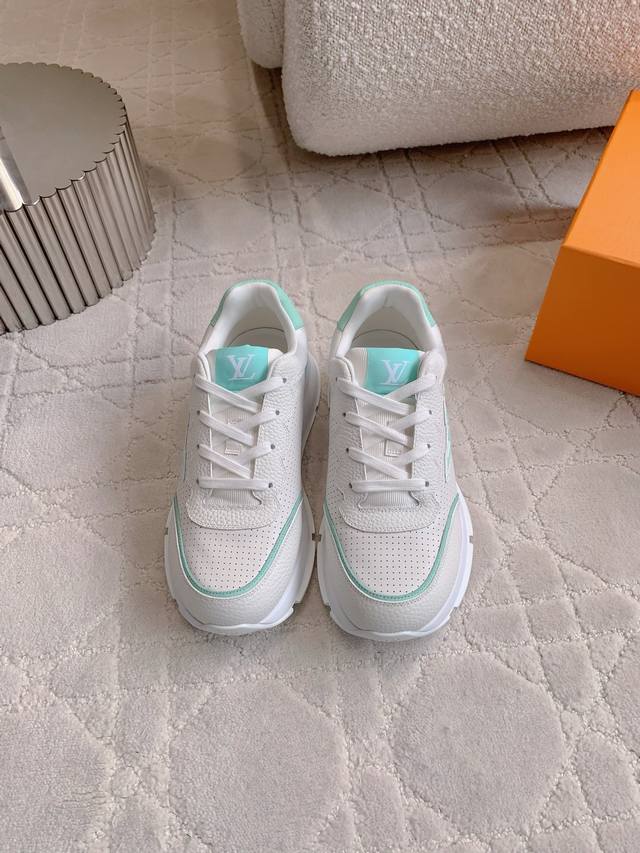 factory price P Louis Vuitto* new Classic series sports shoes for men and women,
