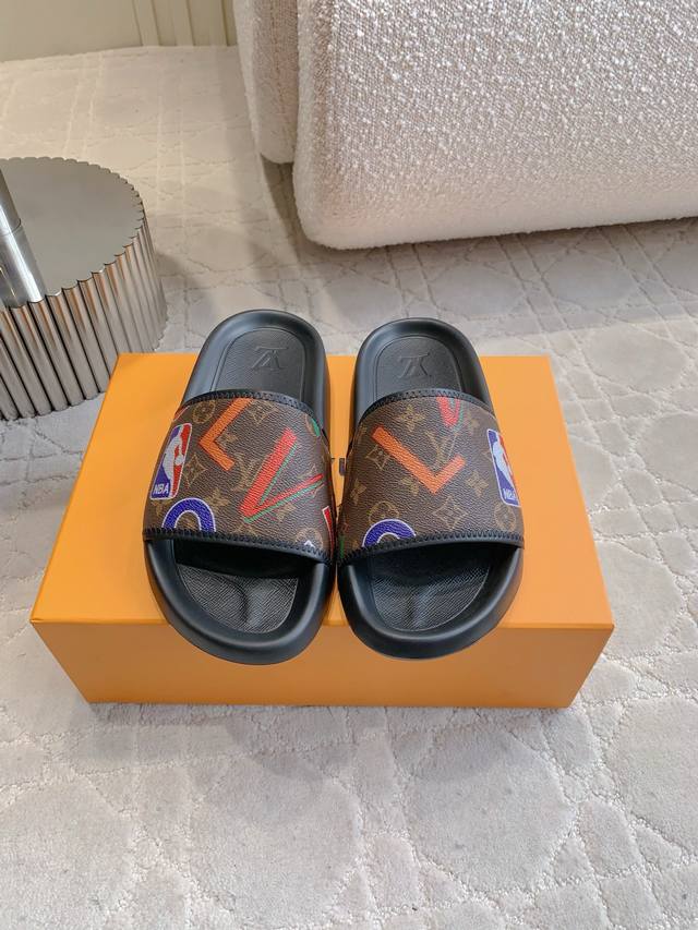 Factory price P Louis Vuitto* co-branded Yayoi Kusama beach slippers for men an
