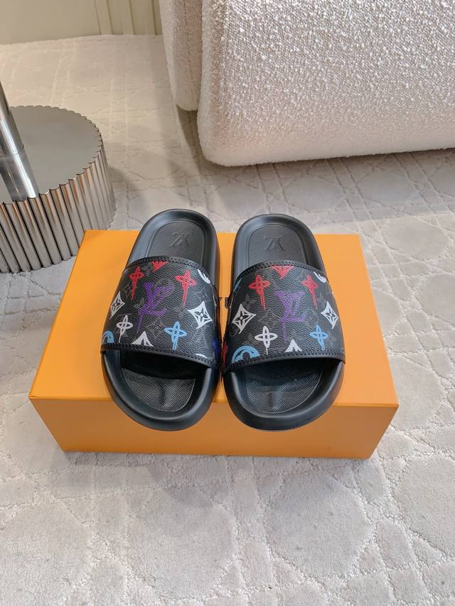 Factory price P Louis Vuitto* co-branded Yayoi Kusama beach slippers for men an