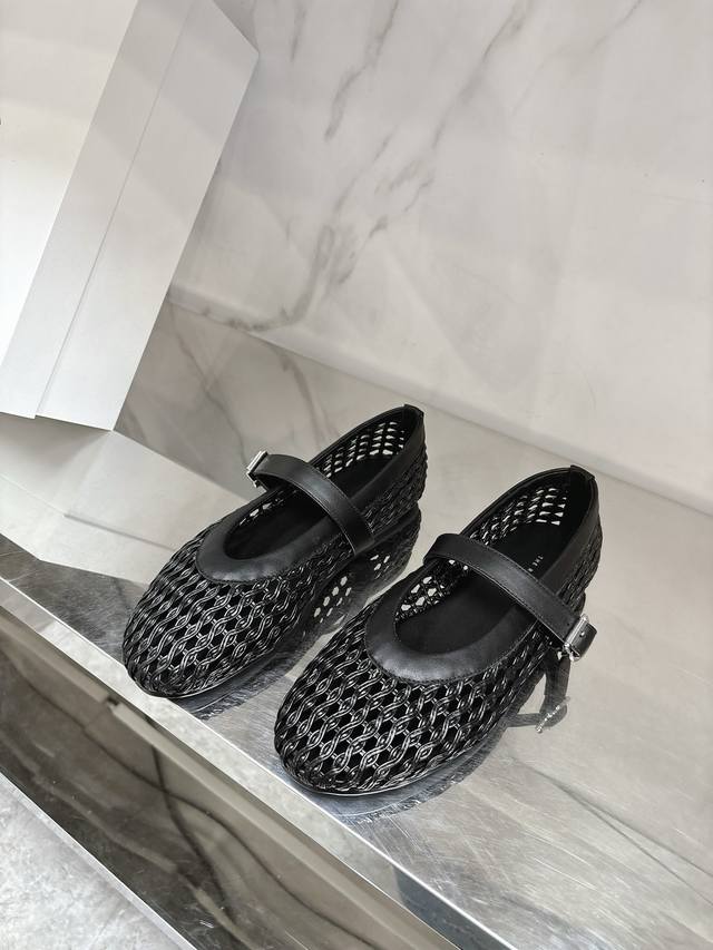 The Row 2025 new sexy fishnet shoes A pair of super breathable flat shoes In the