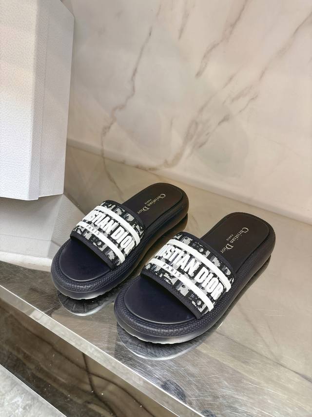 Dio* 2025 new jacquard embroidered letter slippers