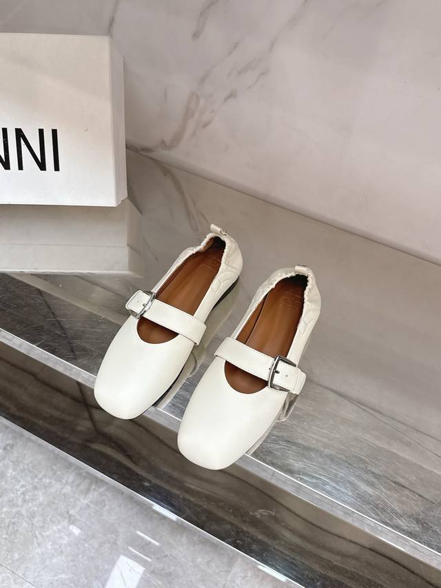 Ganni 25 early spring new ballet shoes purchasing quality small square head, ret