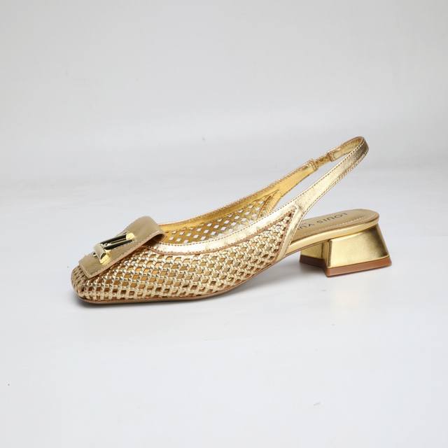 2025 Lv spring and summer high-end sandals