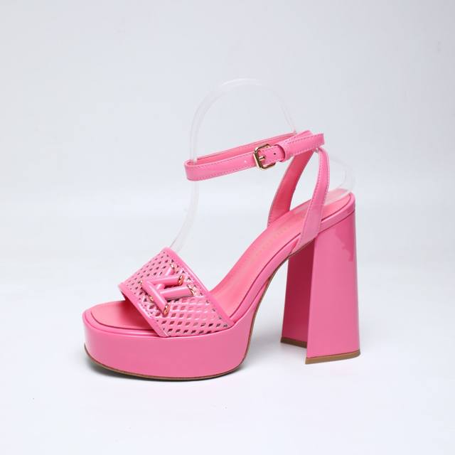 2025 Lv Spring and Summer Haute Couture Sandals