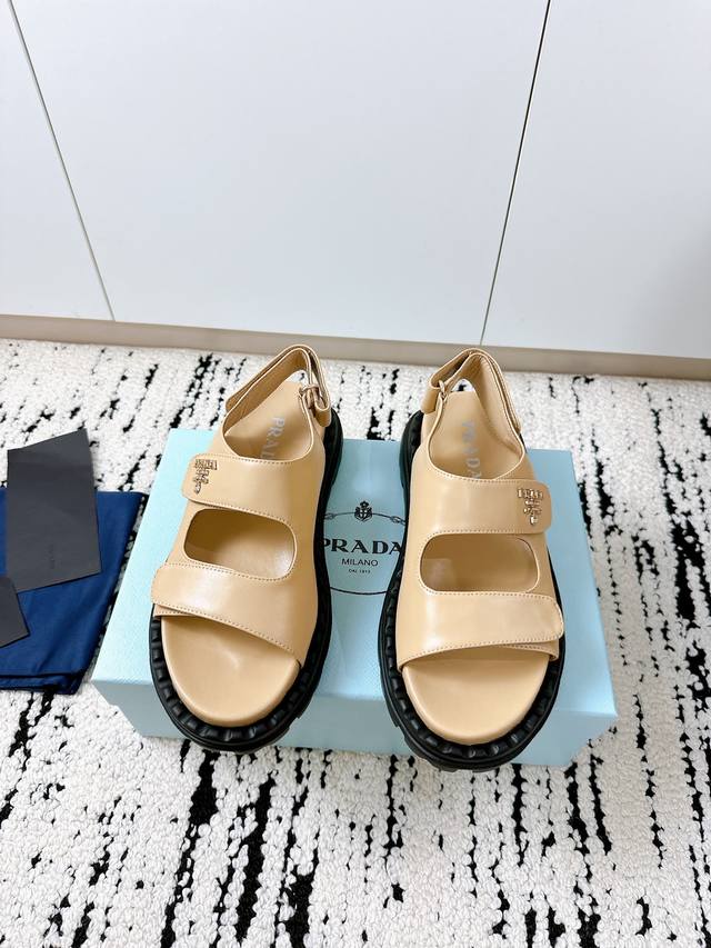 Prada 2025 Spring and Summer Limited Edition