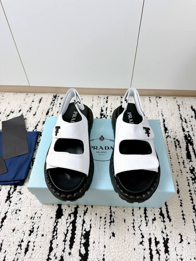 Prada 2025 Spring and Summer Limited Edition