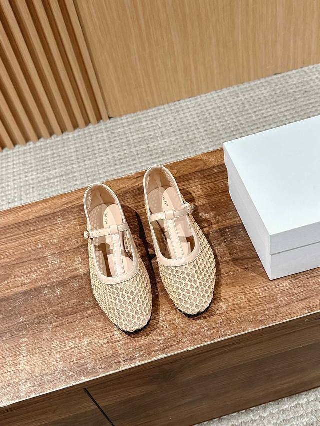 Dongguan production#New hand-woven Mary Jane shoes This pair of Mary Jane shoes